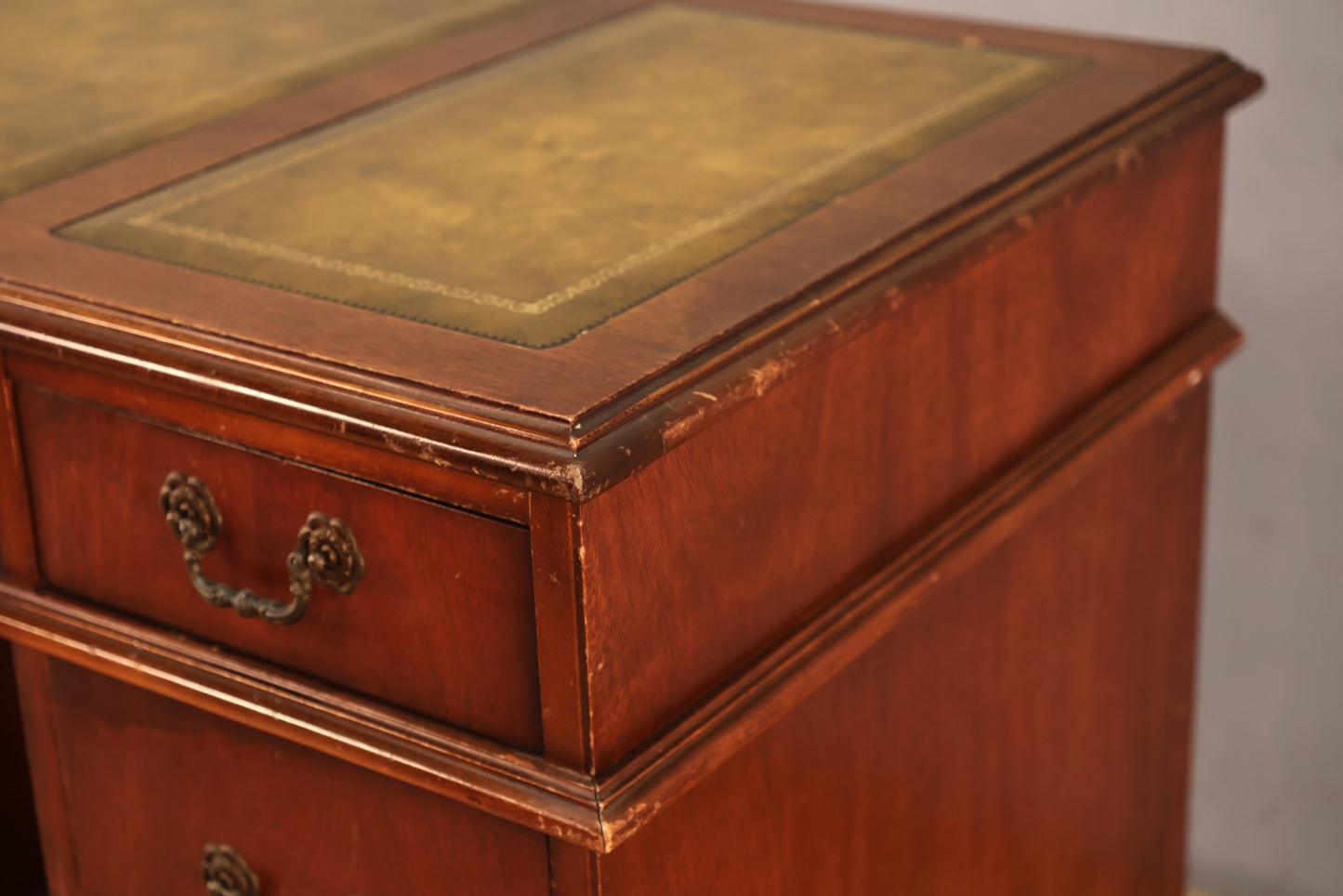 Mahogany Leather-Top 9-Drawer Desk - ONLINE ONLY