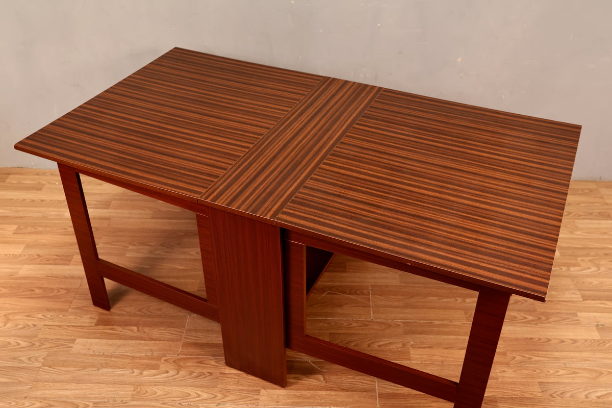 Laminate Woodgrain Gateleg Dining Table