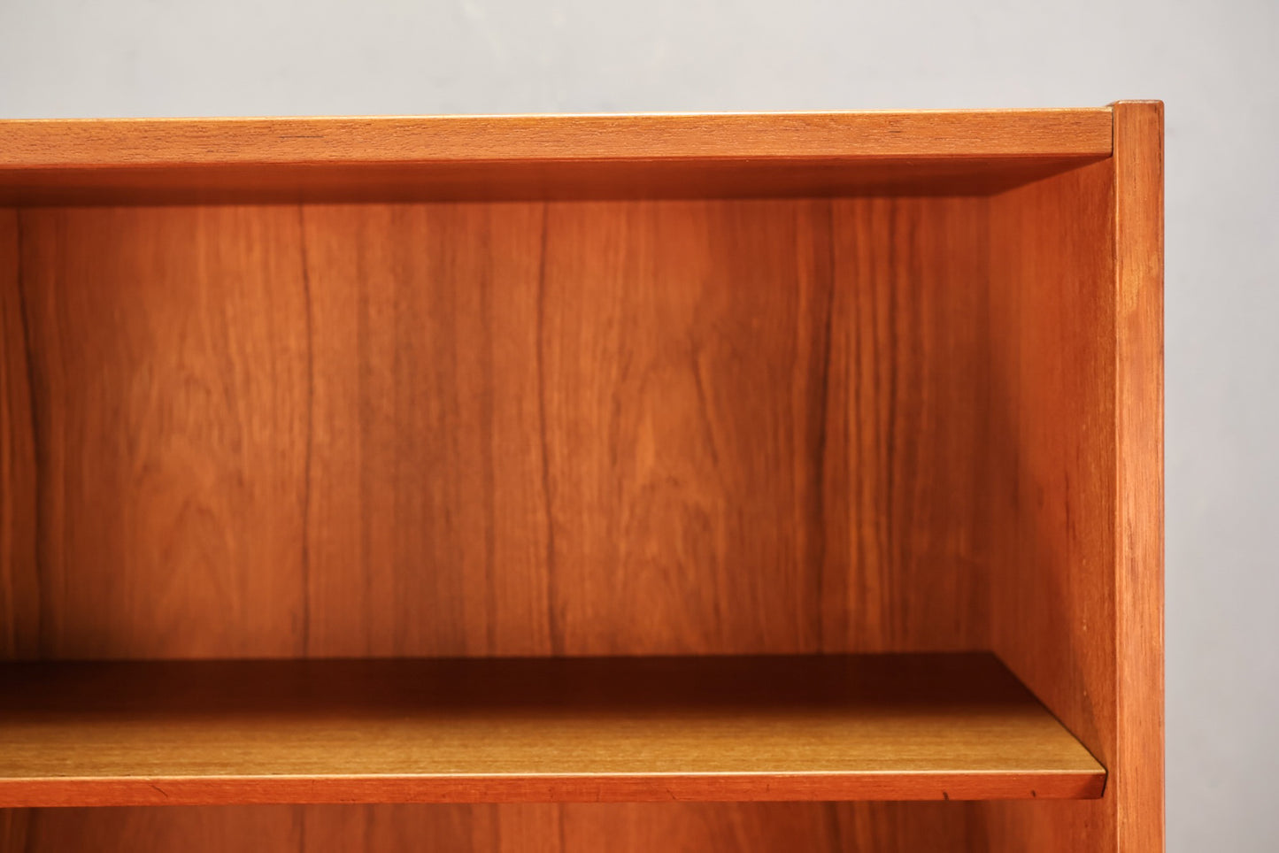 Slim Domino Teak 8-Tier Bookshelf