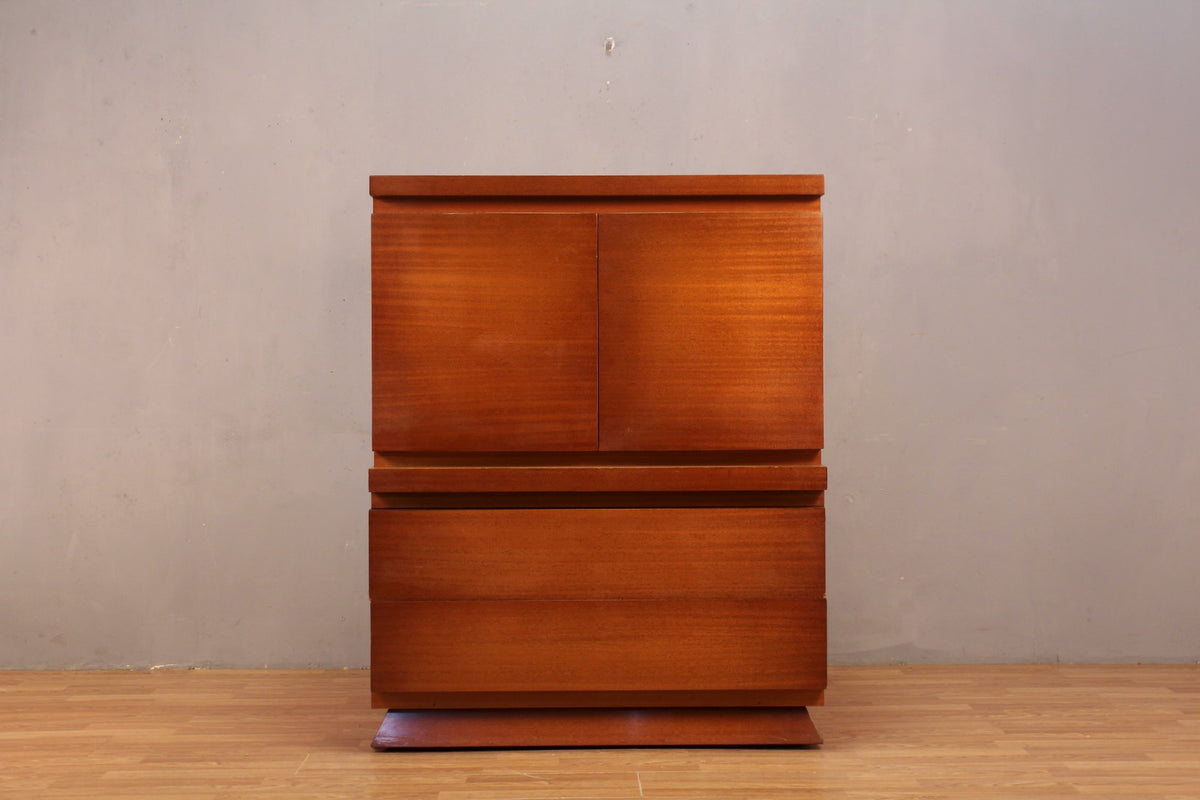 Mid Century Boxy 5-Drawer Bachelor's Chest