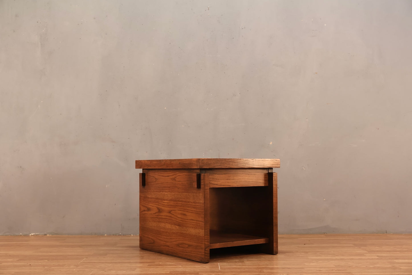 Lane Brutalist Oak End Table N