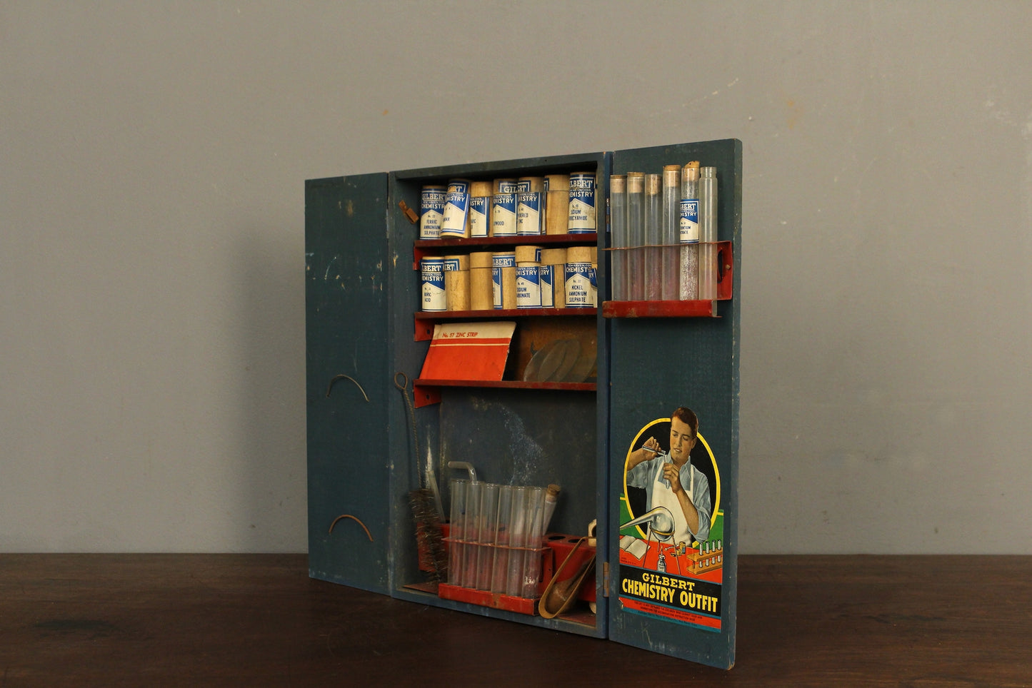 1930s Gilbert Chemistry Set
