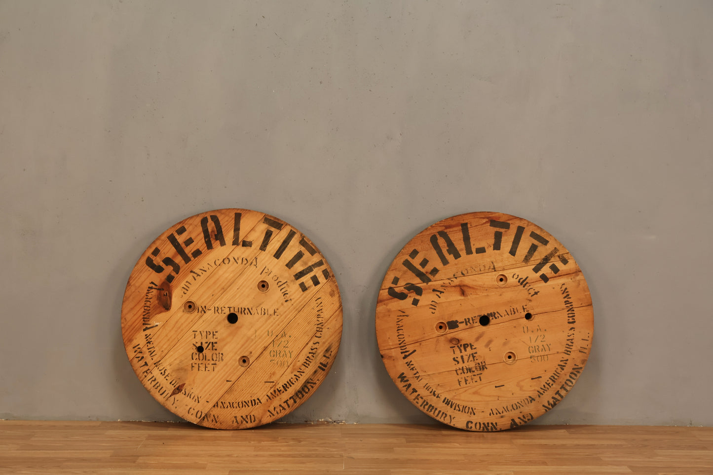Sealite Industrial Spoolhead Wall Hanging