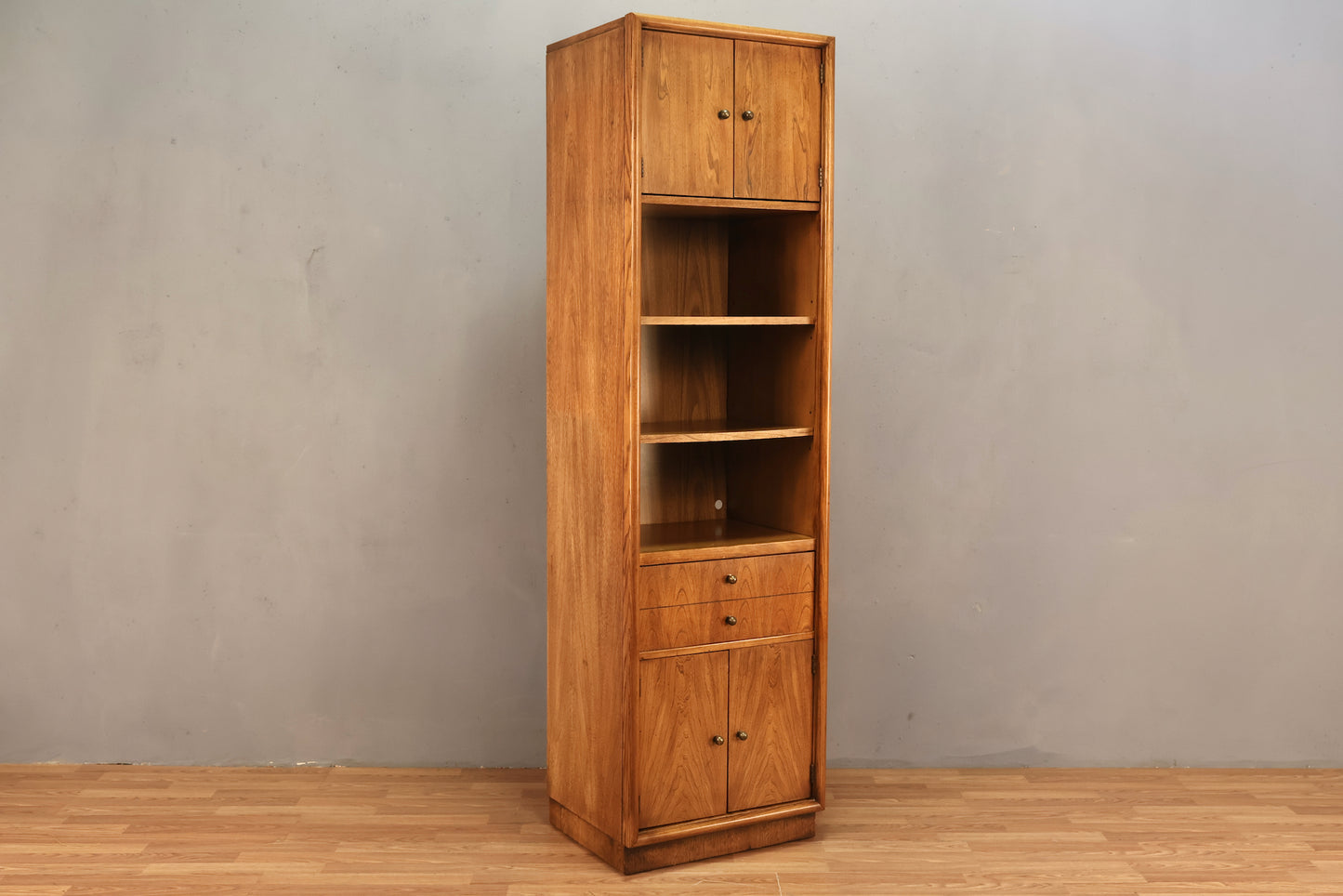 Slim Stanley Speckled 4-Door Wall Unit