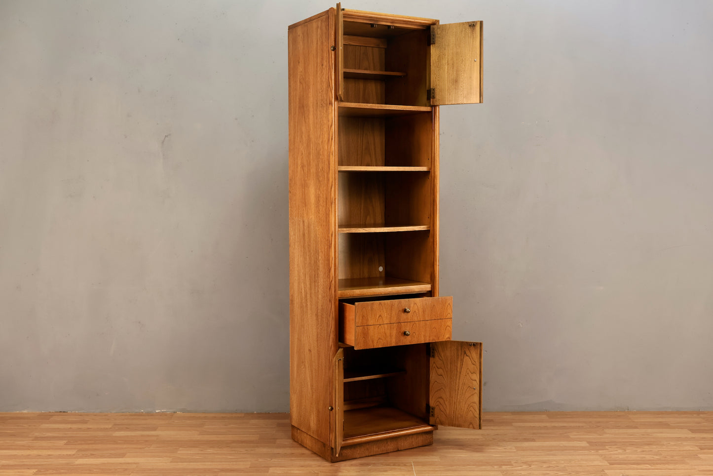 Slim Stanley Speckled 4-Door Wall Unit