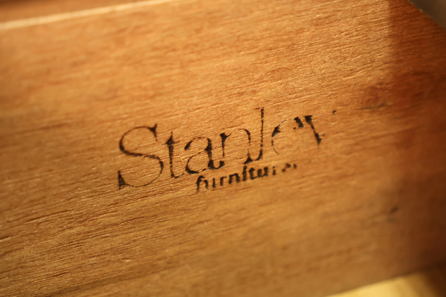 Slim Stanley Speckled 4-Door Wall Unit