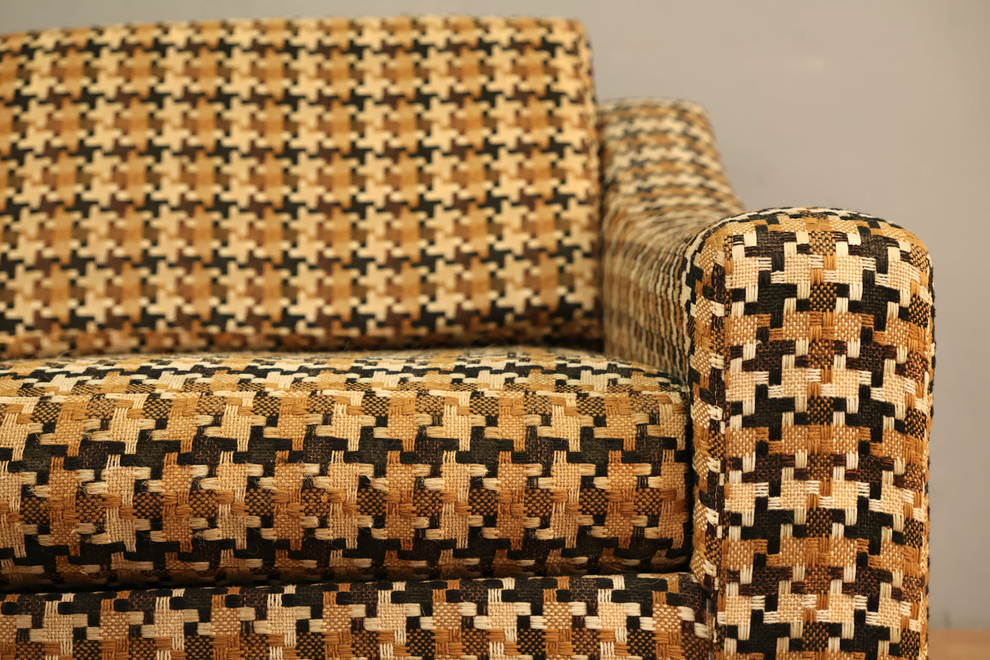 Selig Houndstooth Sofa