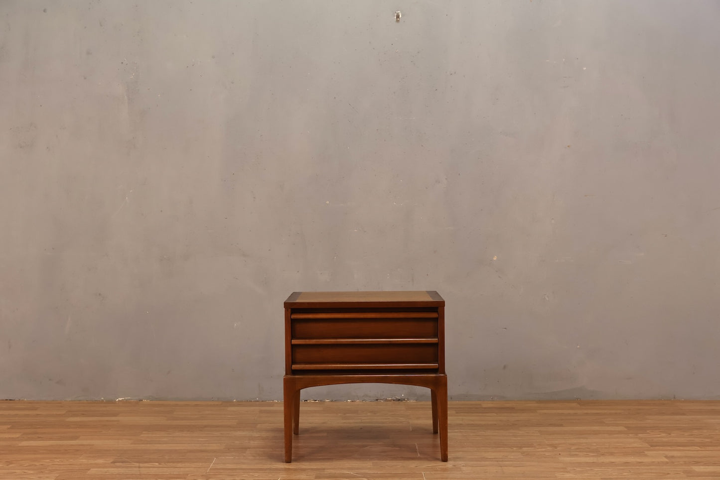 Lane Walnut 1-Drawer Nightstand
