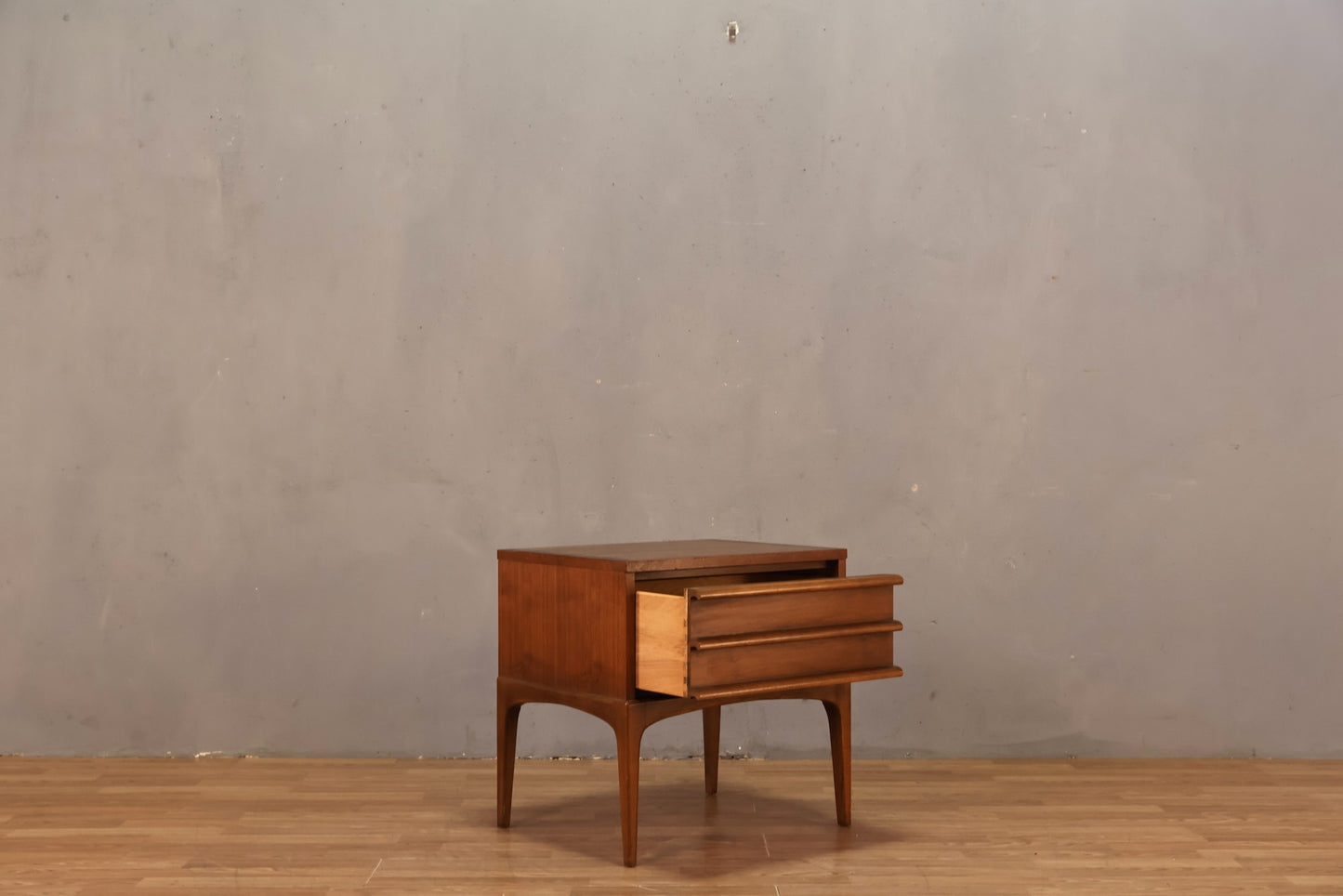 Lane Walnut 1-Drawer Nightstand