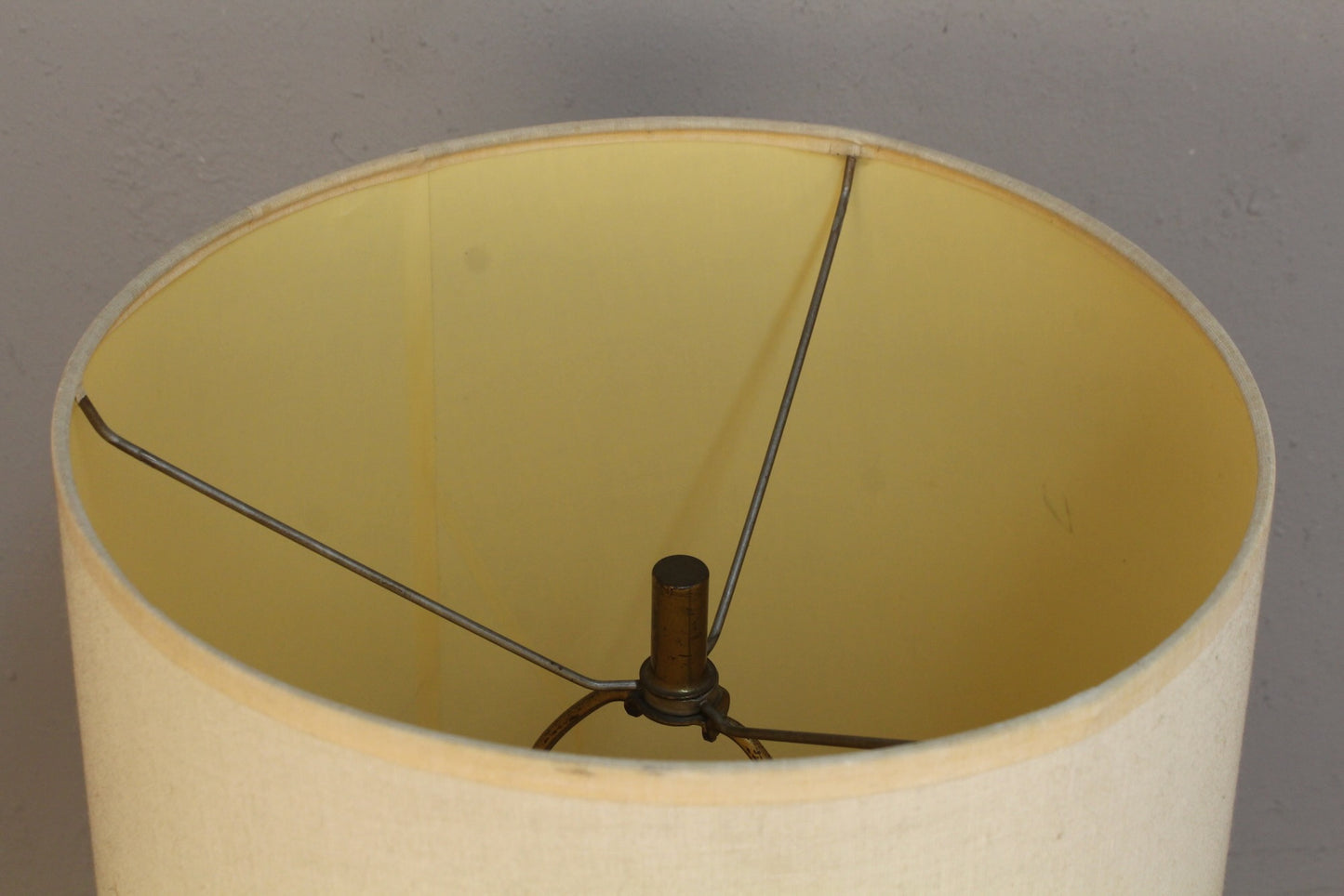 Orange & White Chalkware Table Lamp