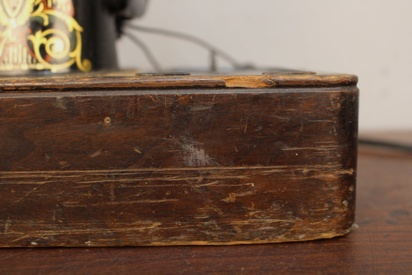 Antique Singer Sewing Machine with Case