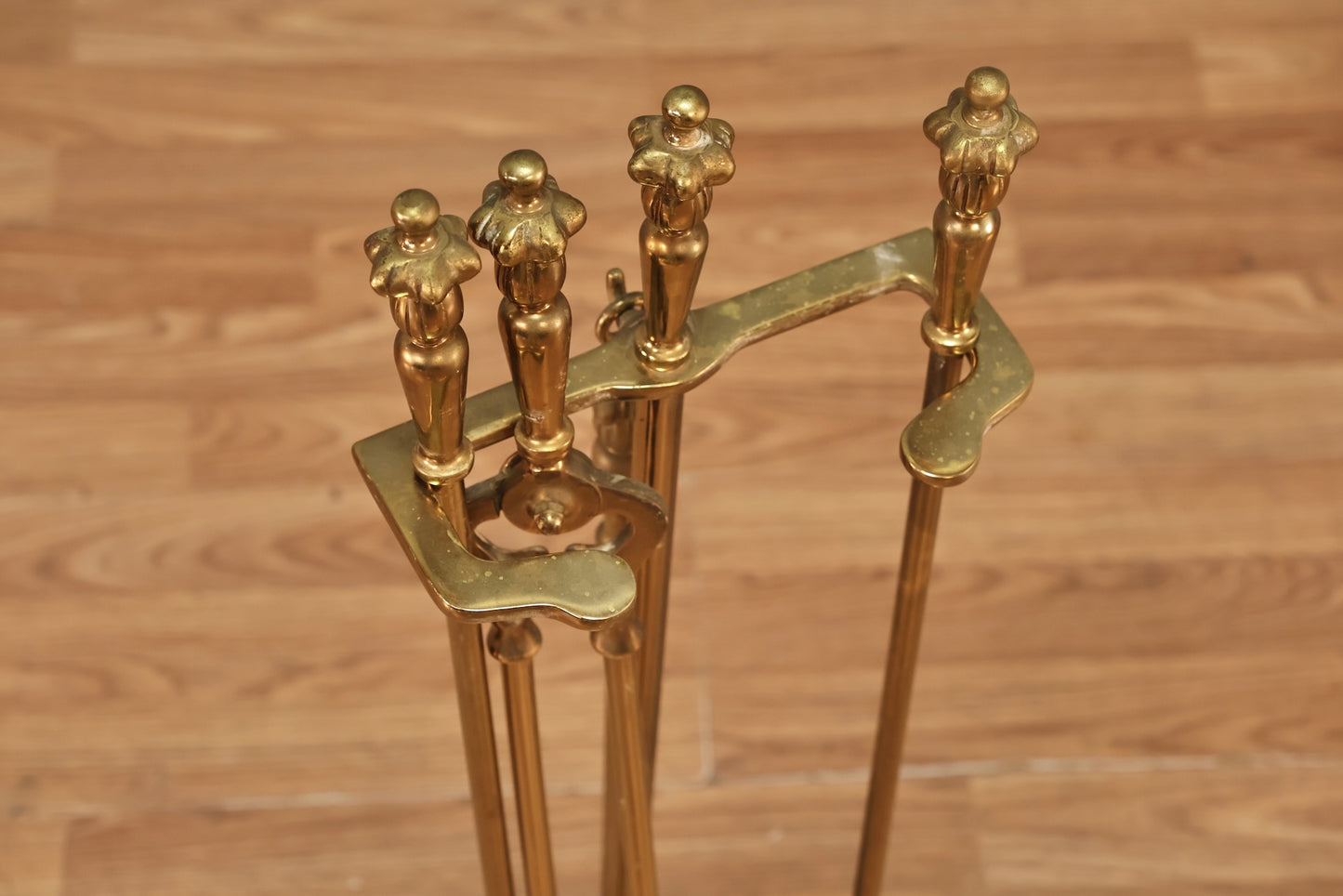 Classic Brass 4-Piece Fireplace Set