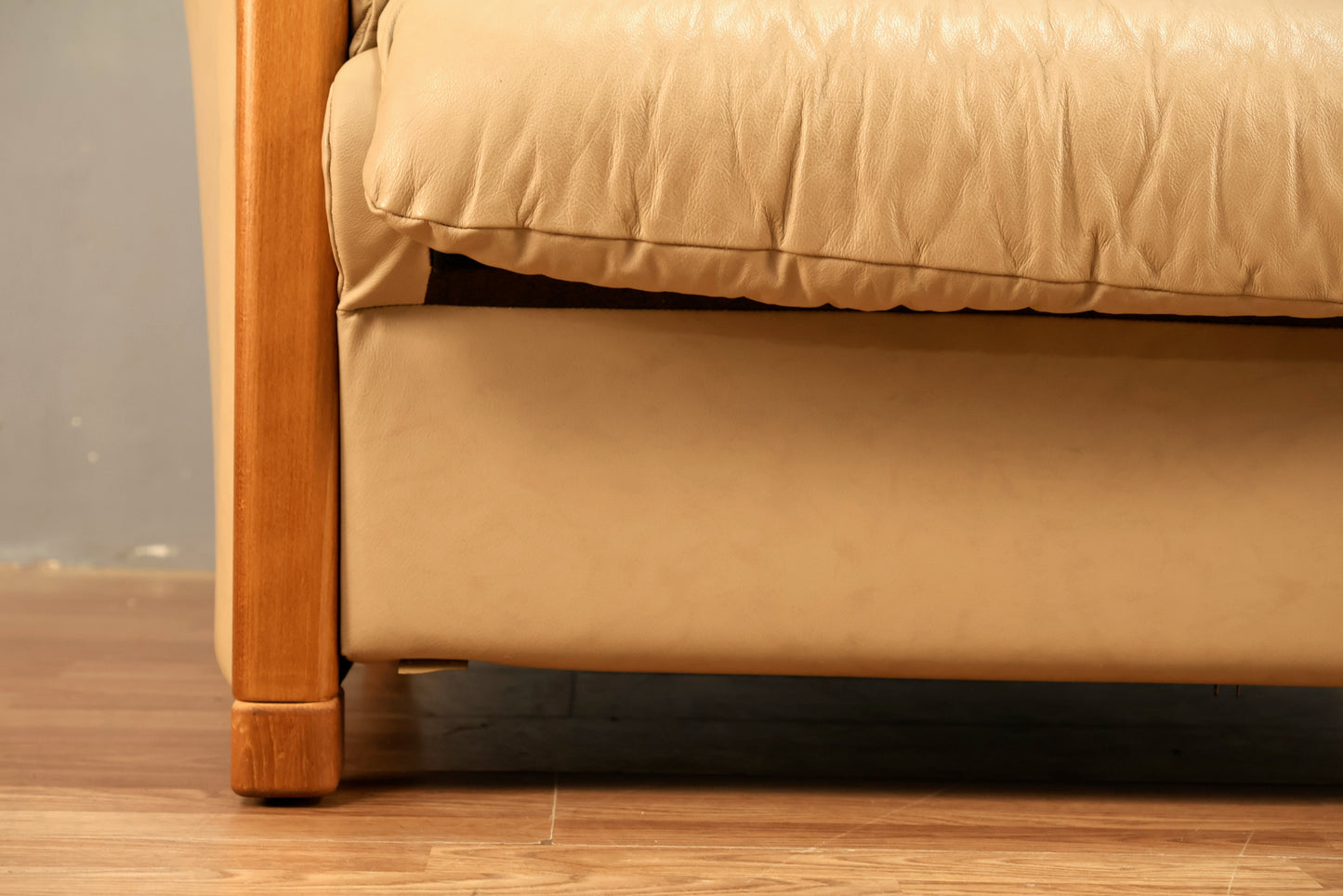 Ekornes Fawn Leather Loveseat