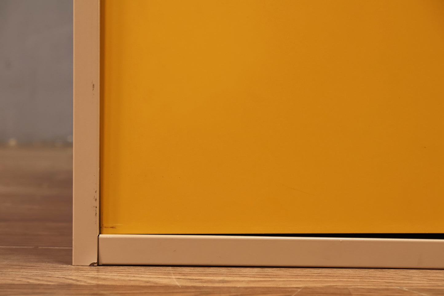 Industrial Yellow Metal Sliding Door Cabinet