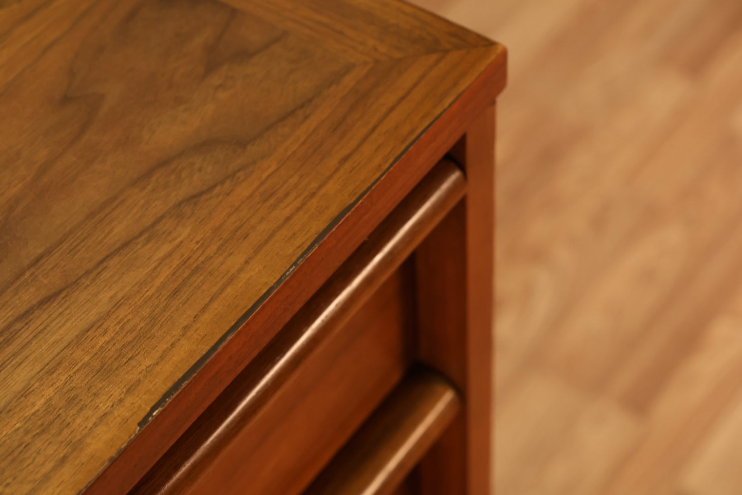 Lane Walnut 5-Drawer Dresser