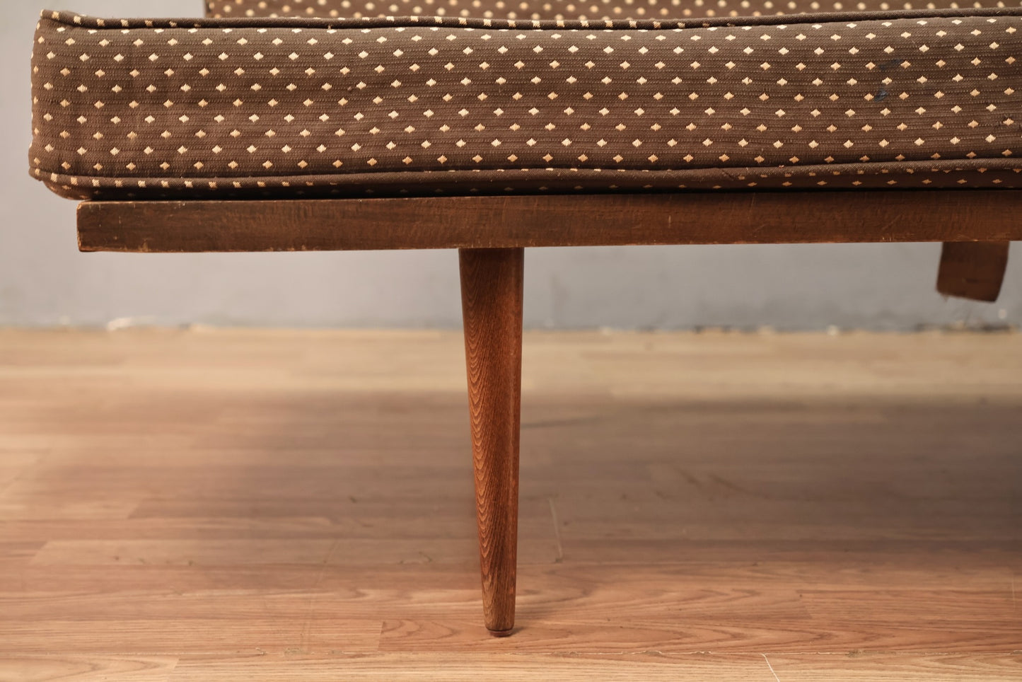 Mid Century Diamond Dot Daybed Sofa - ONLINE ONLY