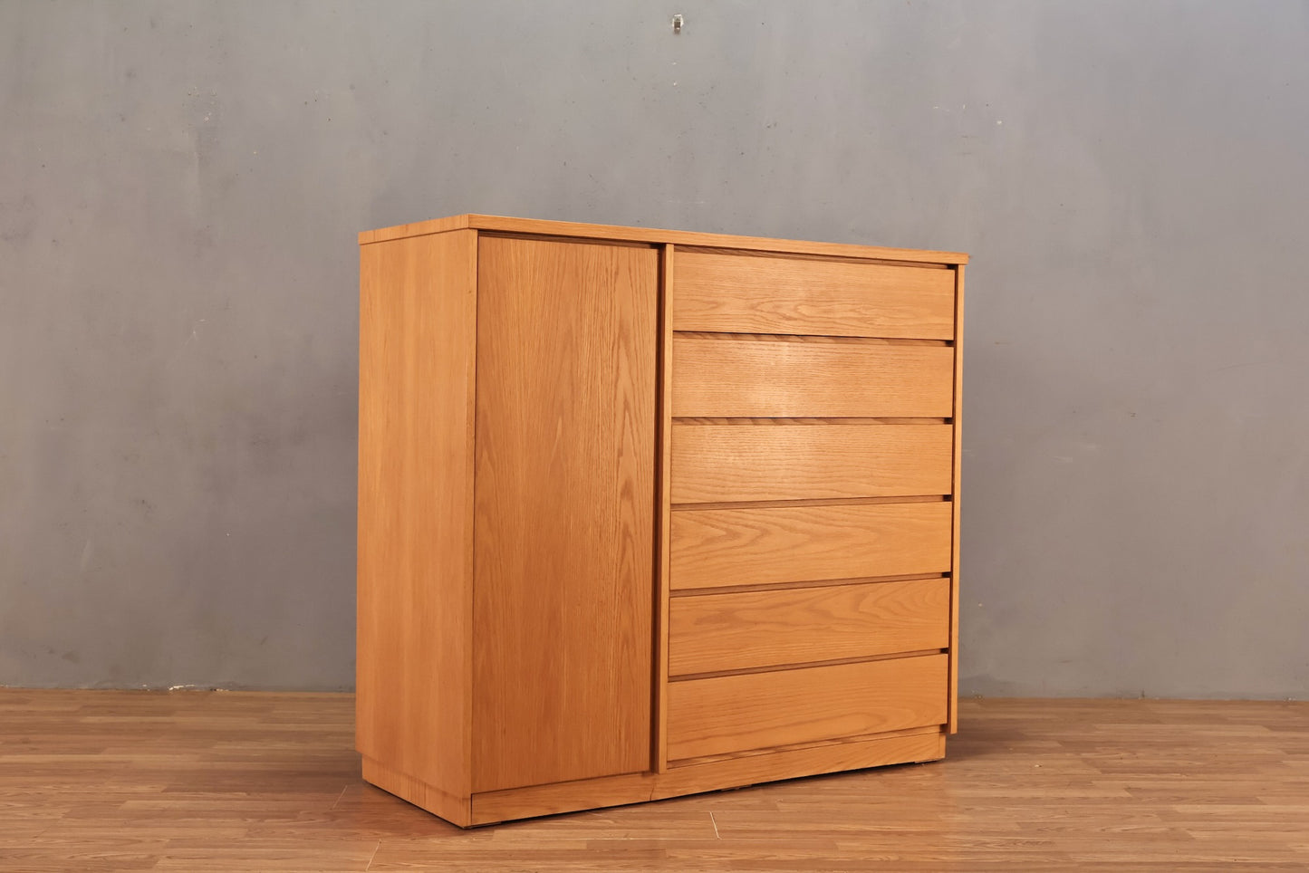 Blonde Teak 6-Drawer Chifferobe