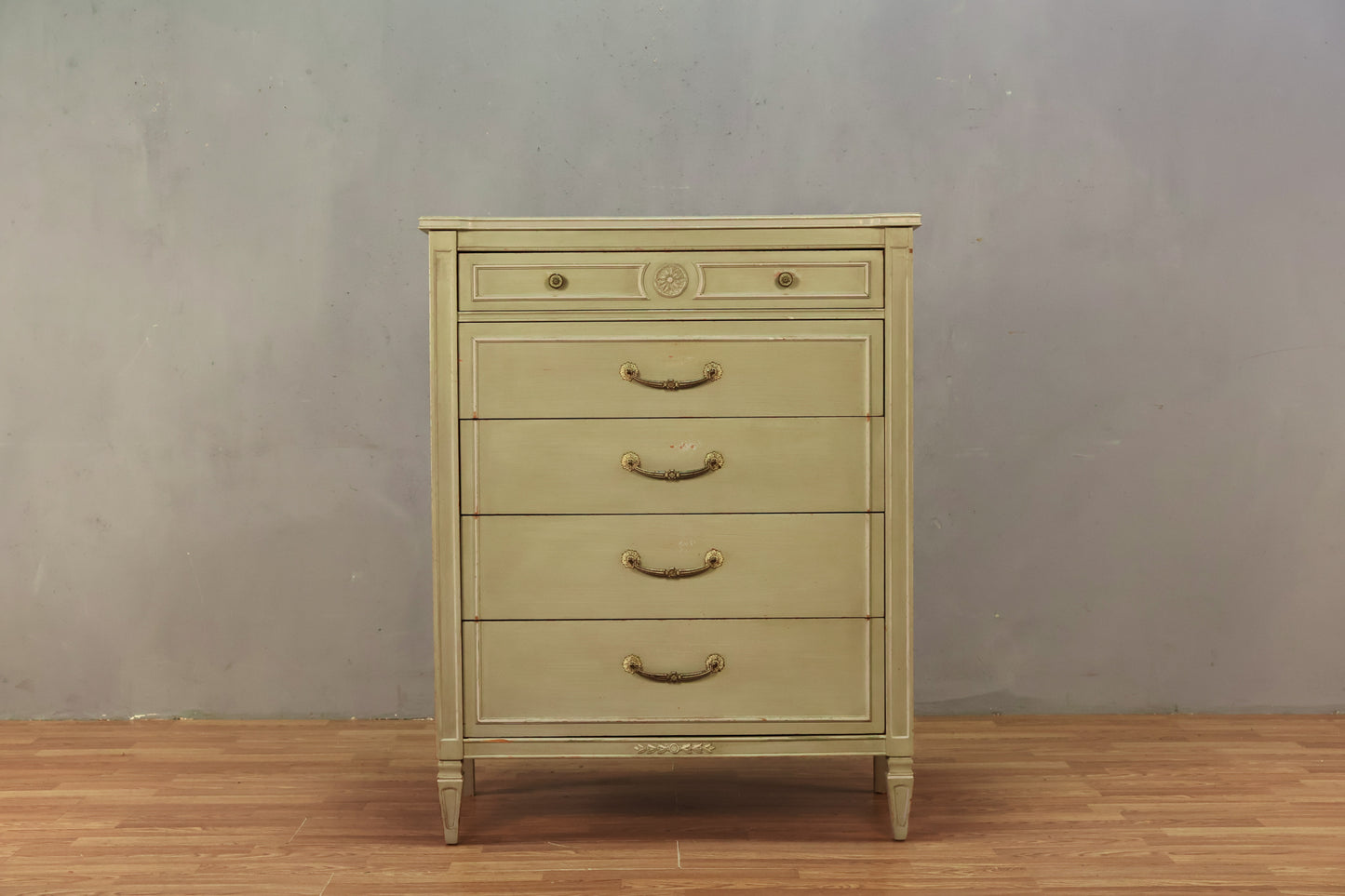 1960s Thomasville Provincial Seafoam 5-Drawer Dresser