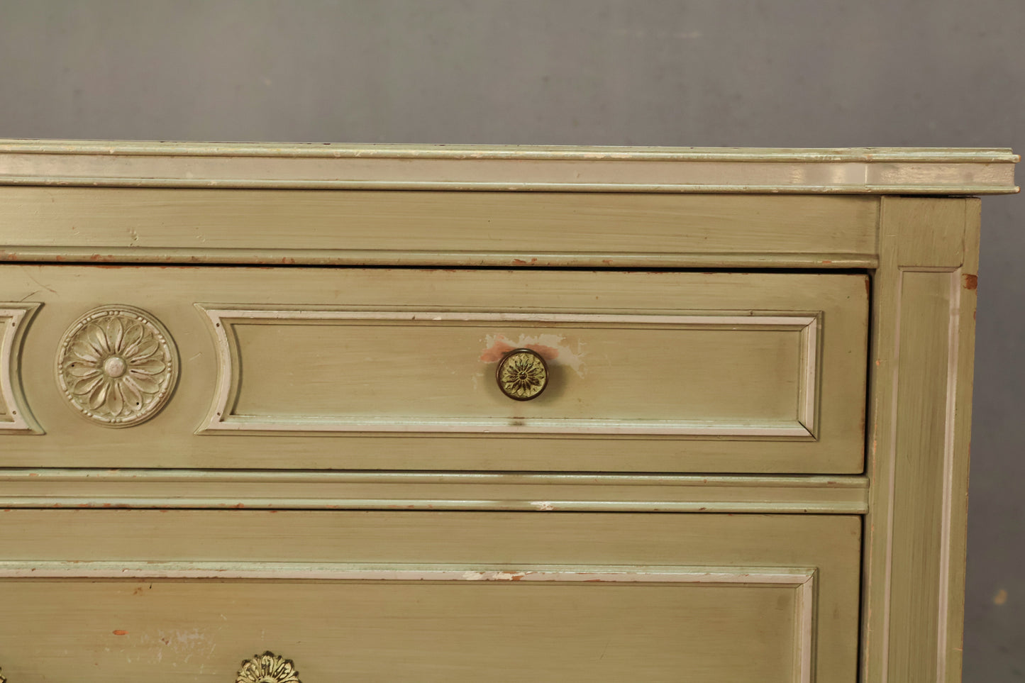 1960s Thomasville Provincial Seafoam 5-Drawer Dresser