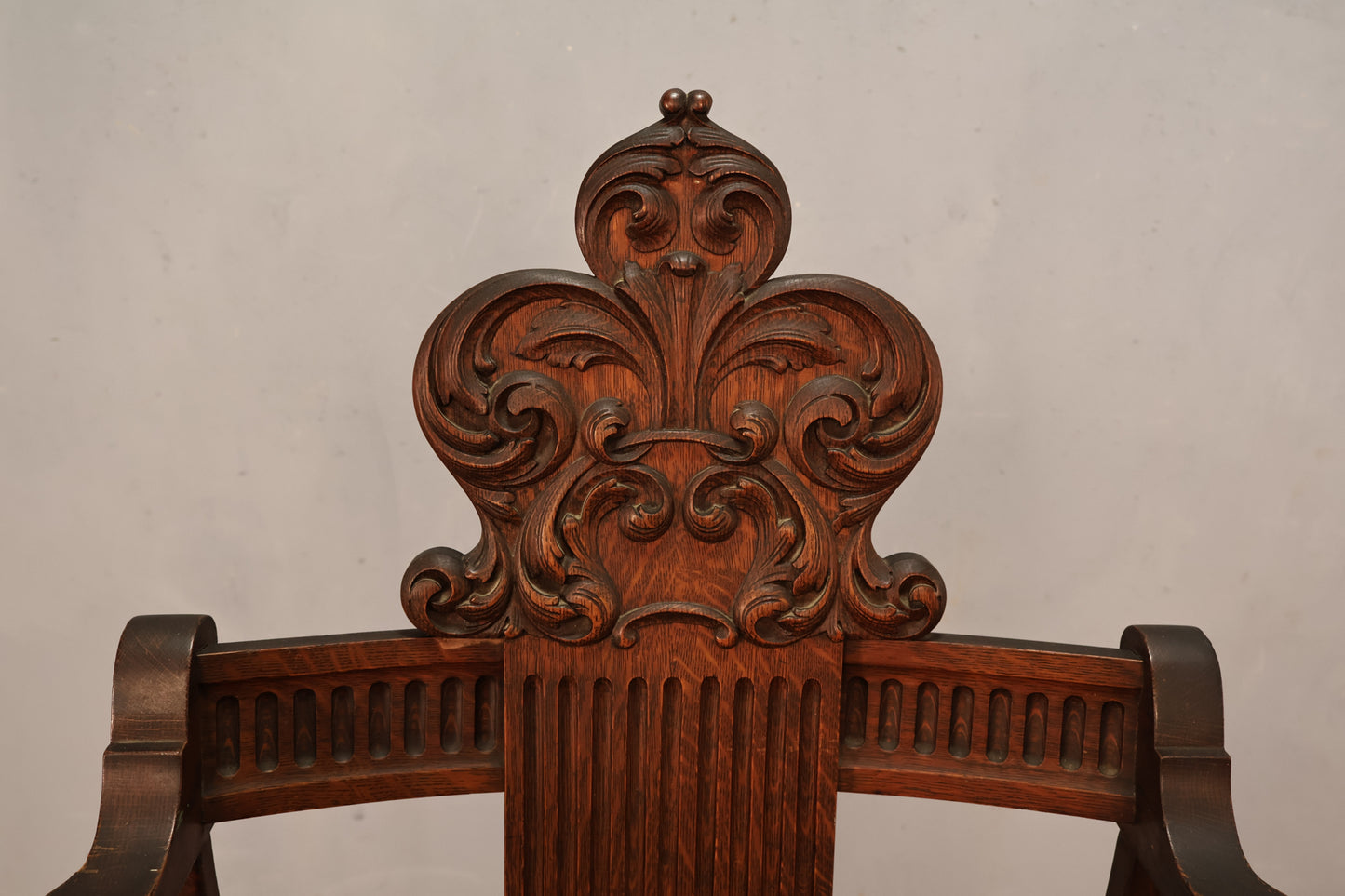 Antique Tiger Oak Savonarola Chair - ONLINE ONLY