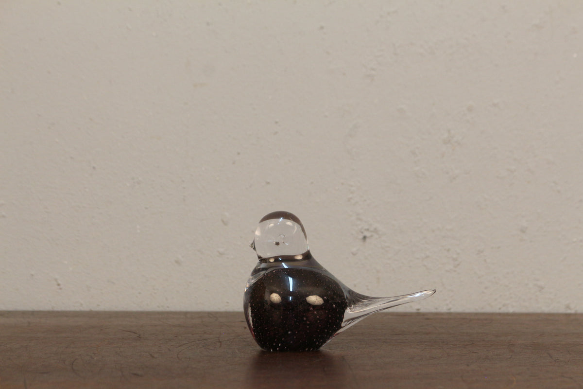 Gotlandshyttan Purple Art Glass Bird