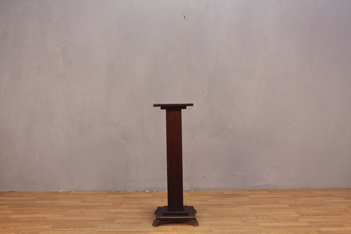 Classic Dark Wood Pedestal