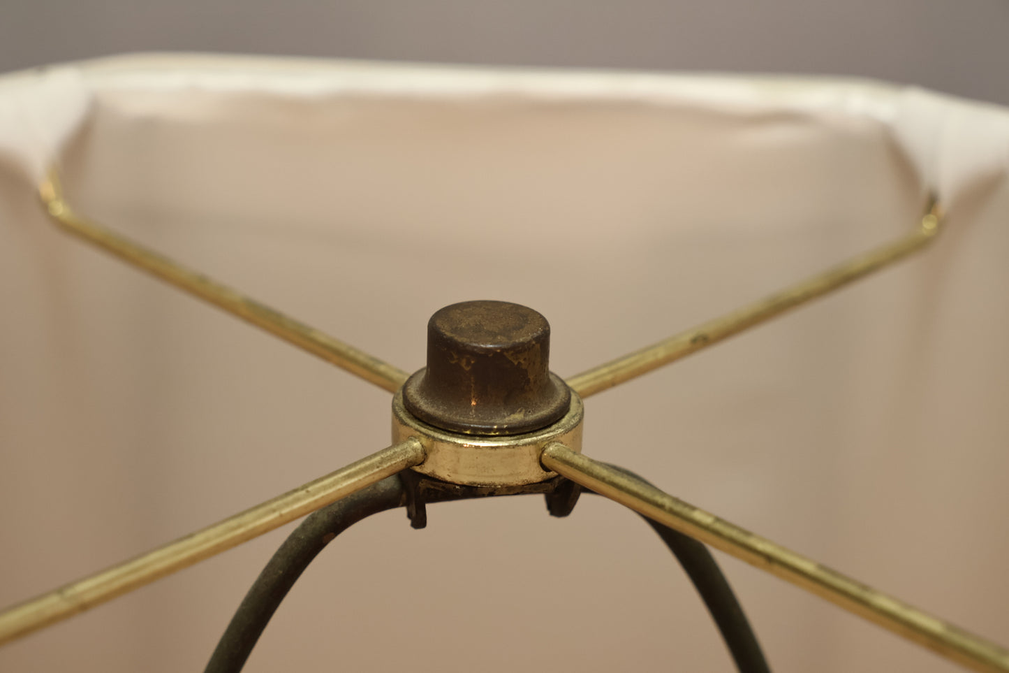 Tole Bouquet Side Table Floor Lamp - ONLINE ONLY