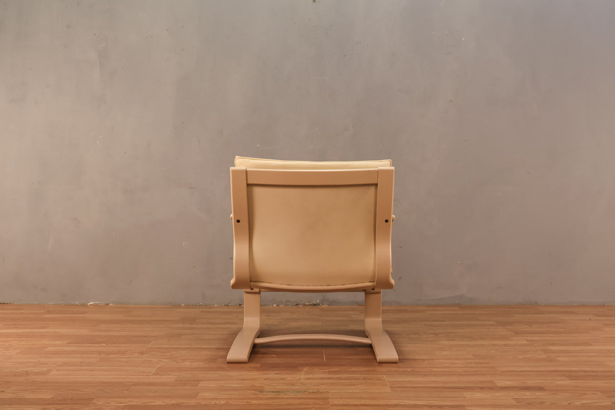 1970s Nelo Cream Leather Bentwood Lounge Chair