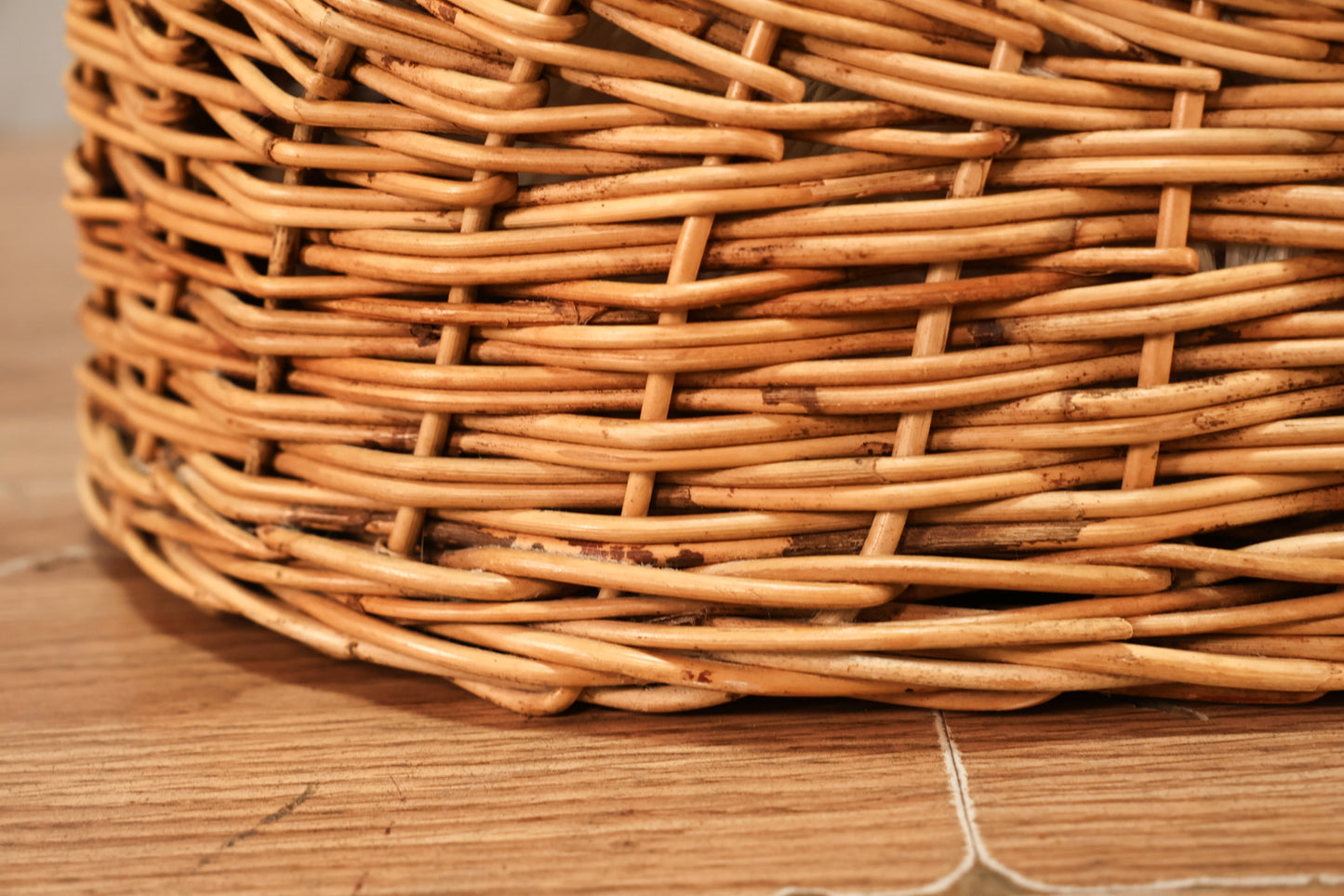 Wicker Cat Hut