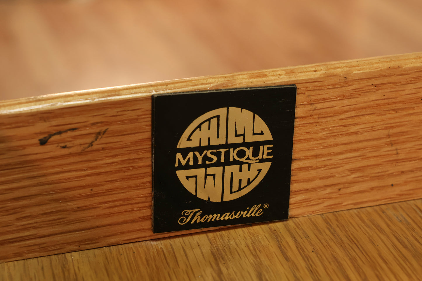 Thomasville "Mystique" 1-Drawer End Table - ONLINE ONLY
