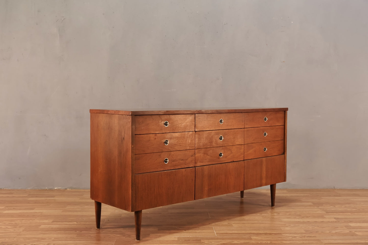 1960s Bassett "Trimline" 9-Drawer Dresser