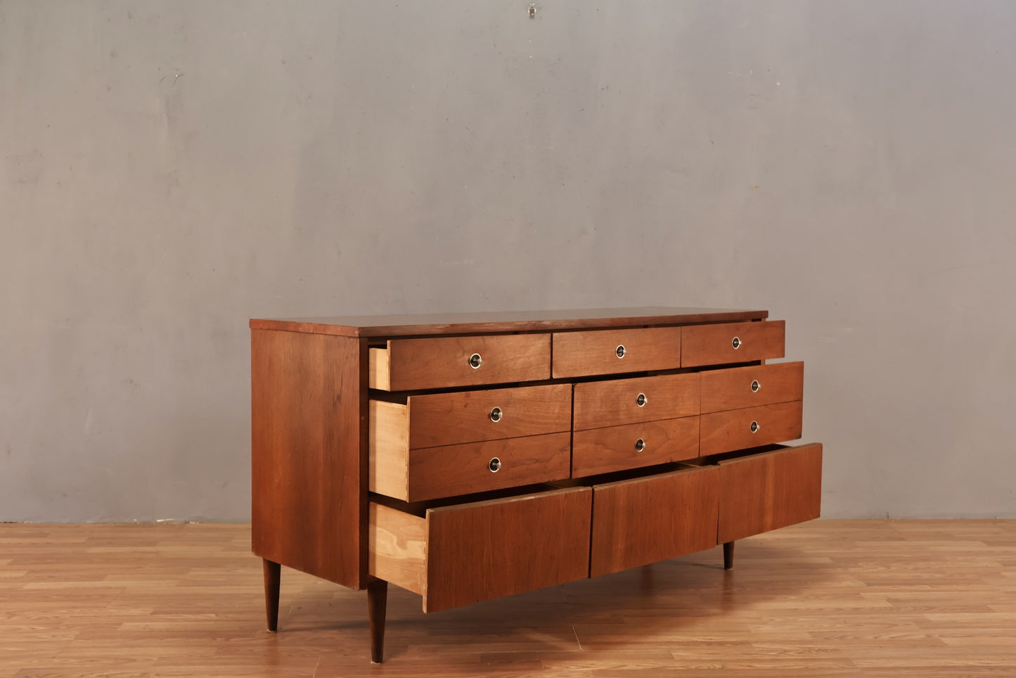 1960s Bassett "Trimline" 9-Drawer Dresser