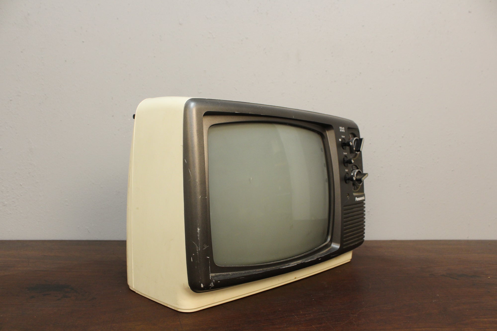 1970s Panasonic Solid State Television – Furnish Green