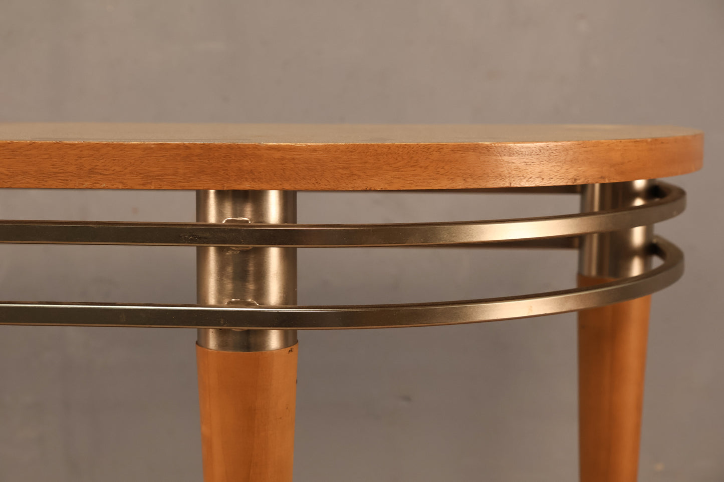 Ethan Allen "Radius" Console Table - ONLINE ONLY