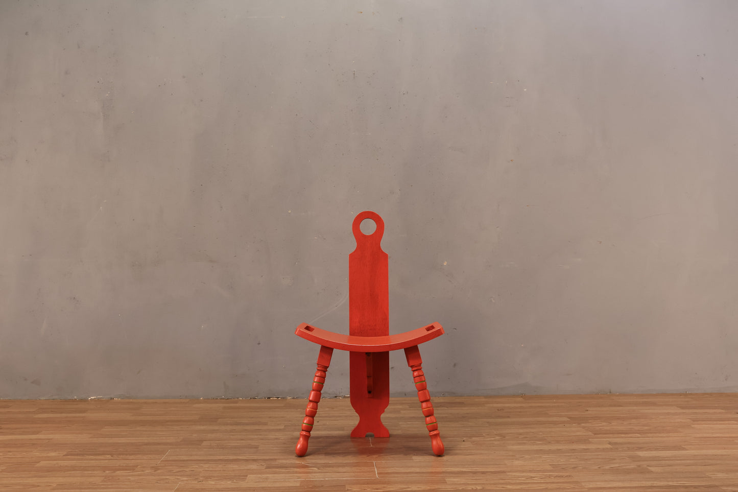 Stanley “Olé” Scarlet Birthing Stool