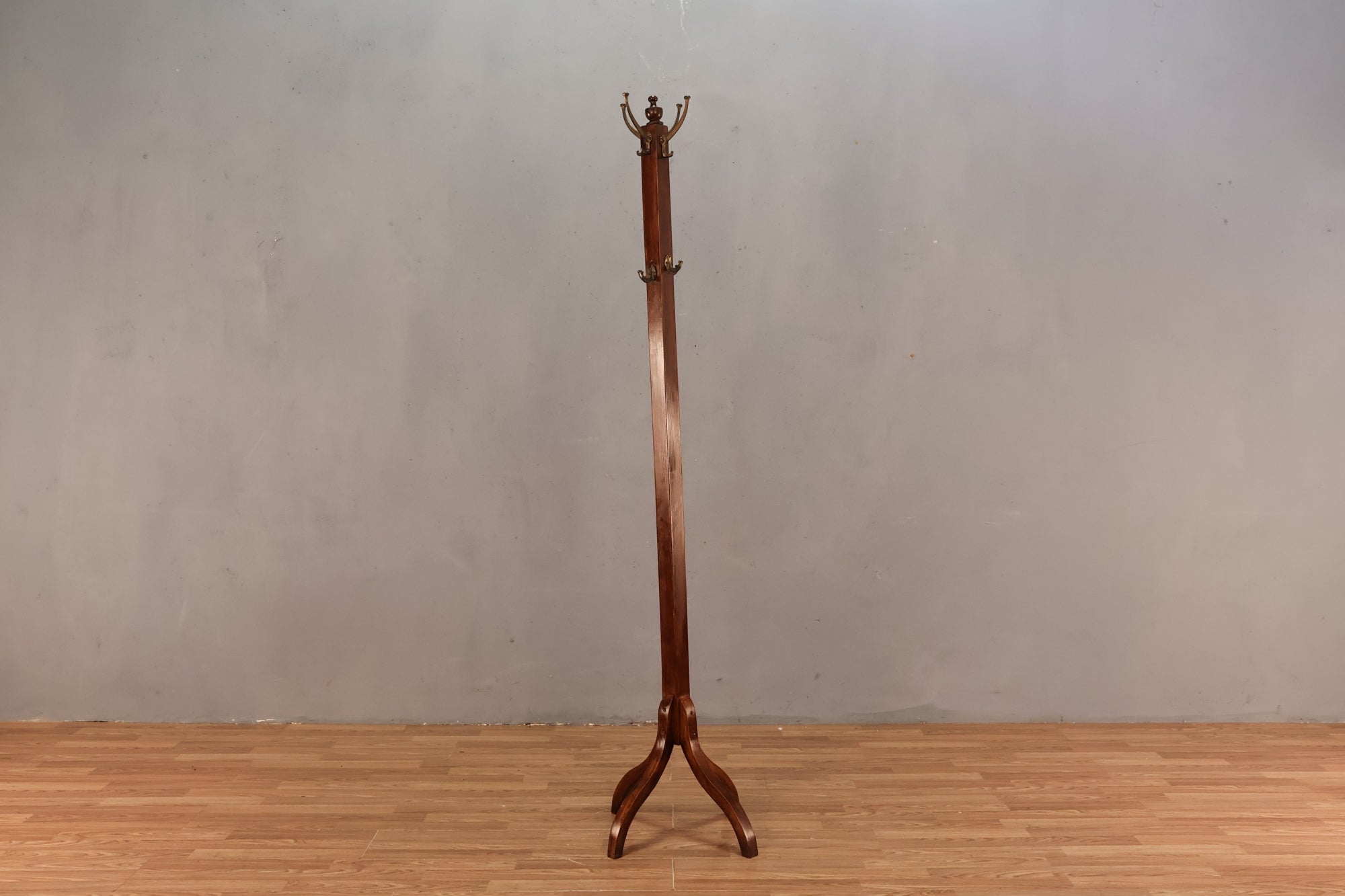 Classic Dark Wood Coat Rack - ONLINE ONLY – Furnish Green