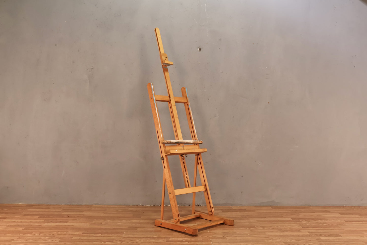 MABEF Folding Easel - ONLINE ONLY