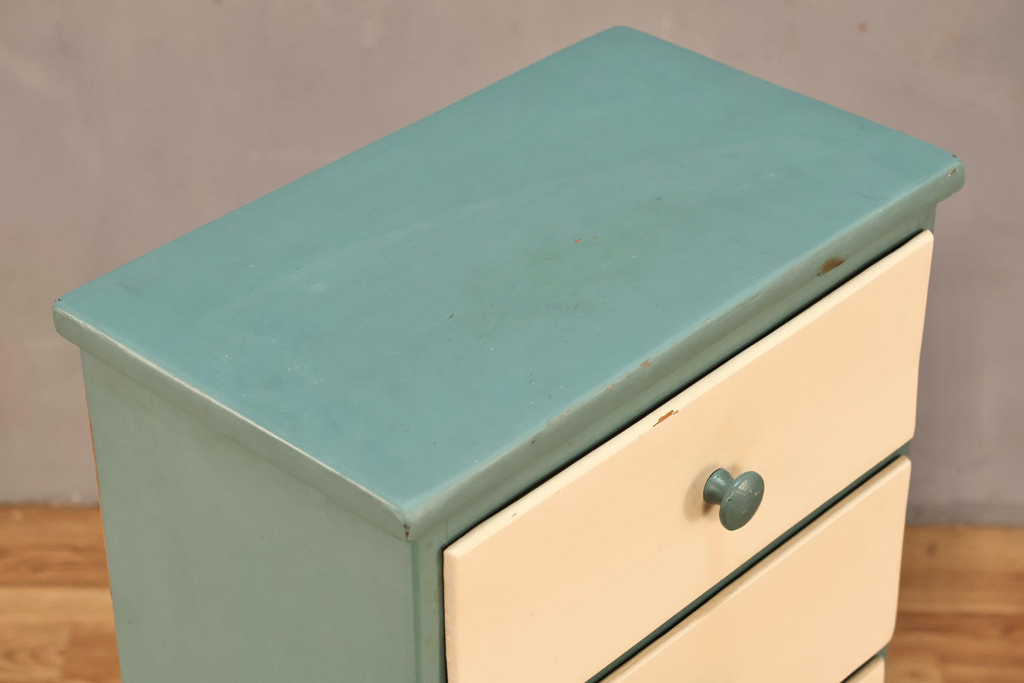 Slim Teal & White 5-Drawer End Table