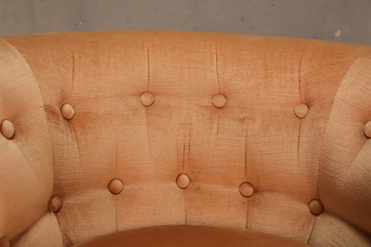 Heritage Blush Velvet Swivel Club Chair - ONLINE ONLY