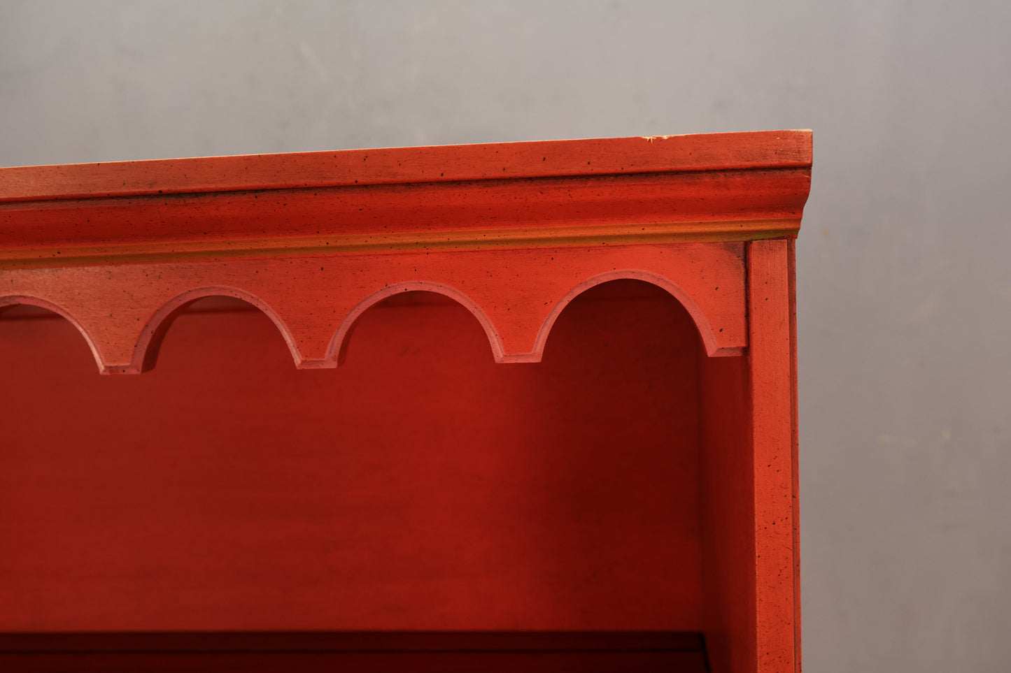 Stanley “Olé” Scarlet 2-Door Wall Unit