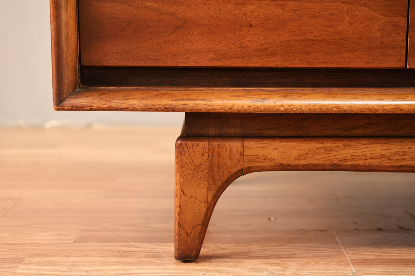 Kent Coffey "Forum" Walnut 9-Drawer Dresser