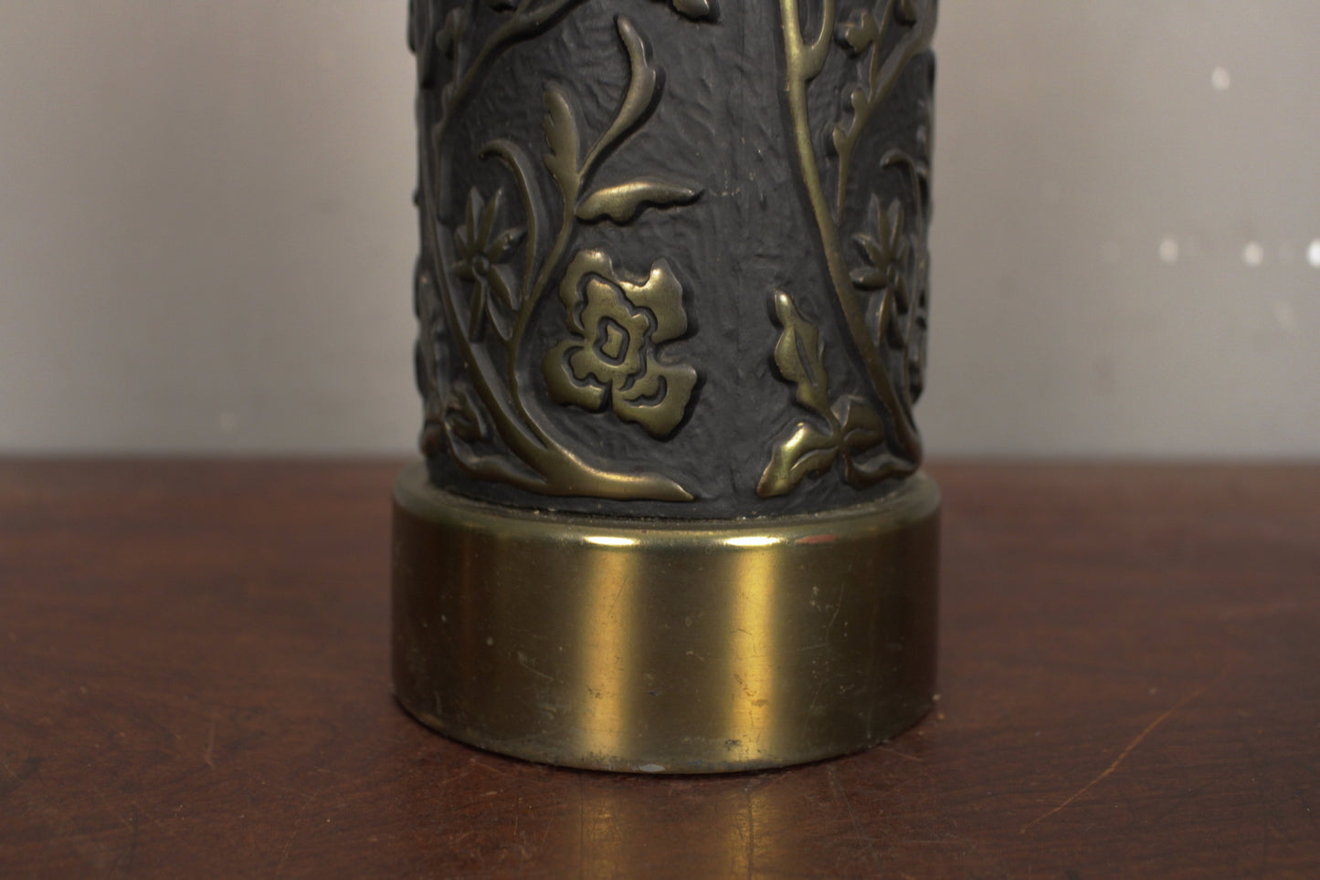 Bronze Floral Table Lamp