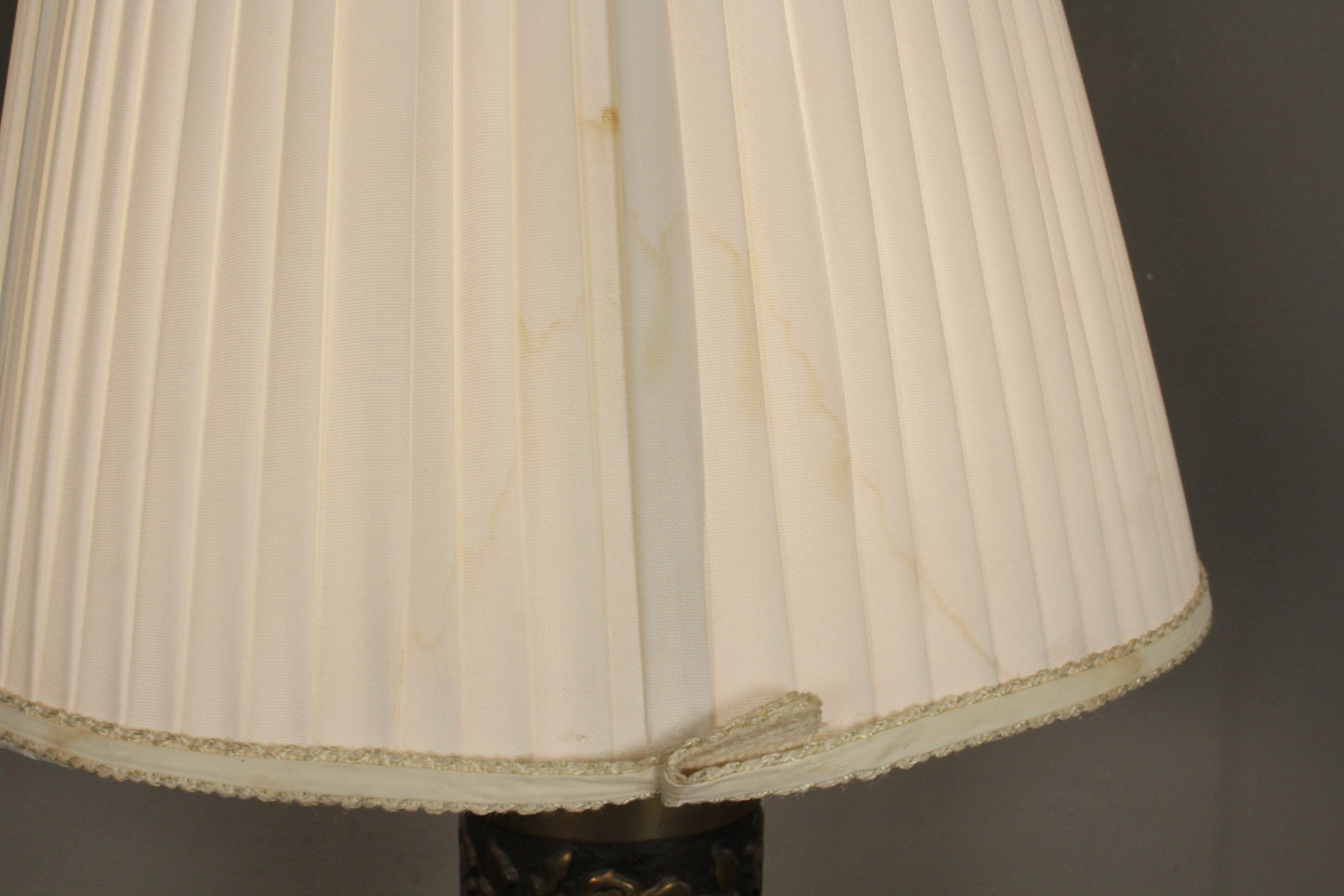 Bronze Floral Table Lamp