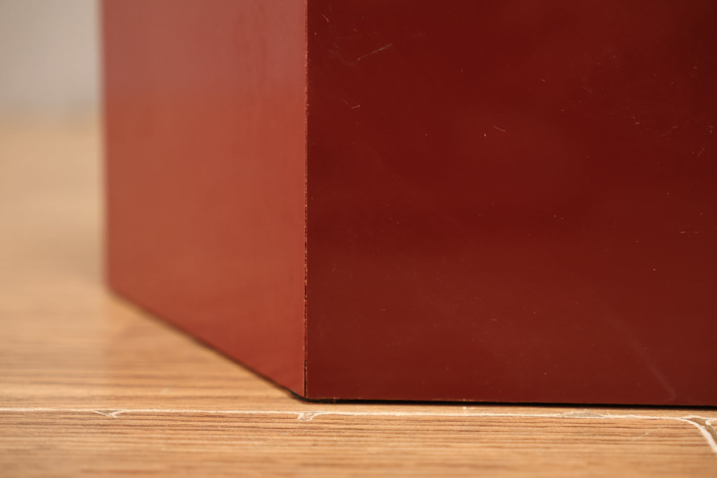 Burgundy Laminate Pedestal