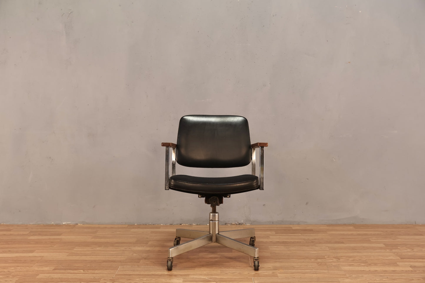 Industrial Mid Century Black Desk Chair
