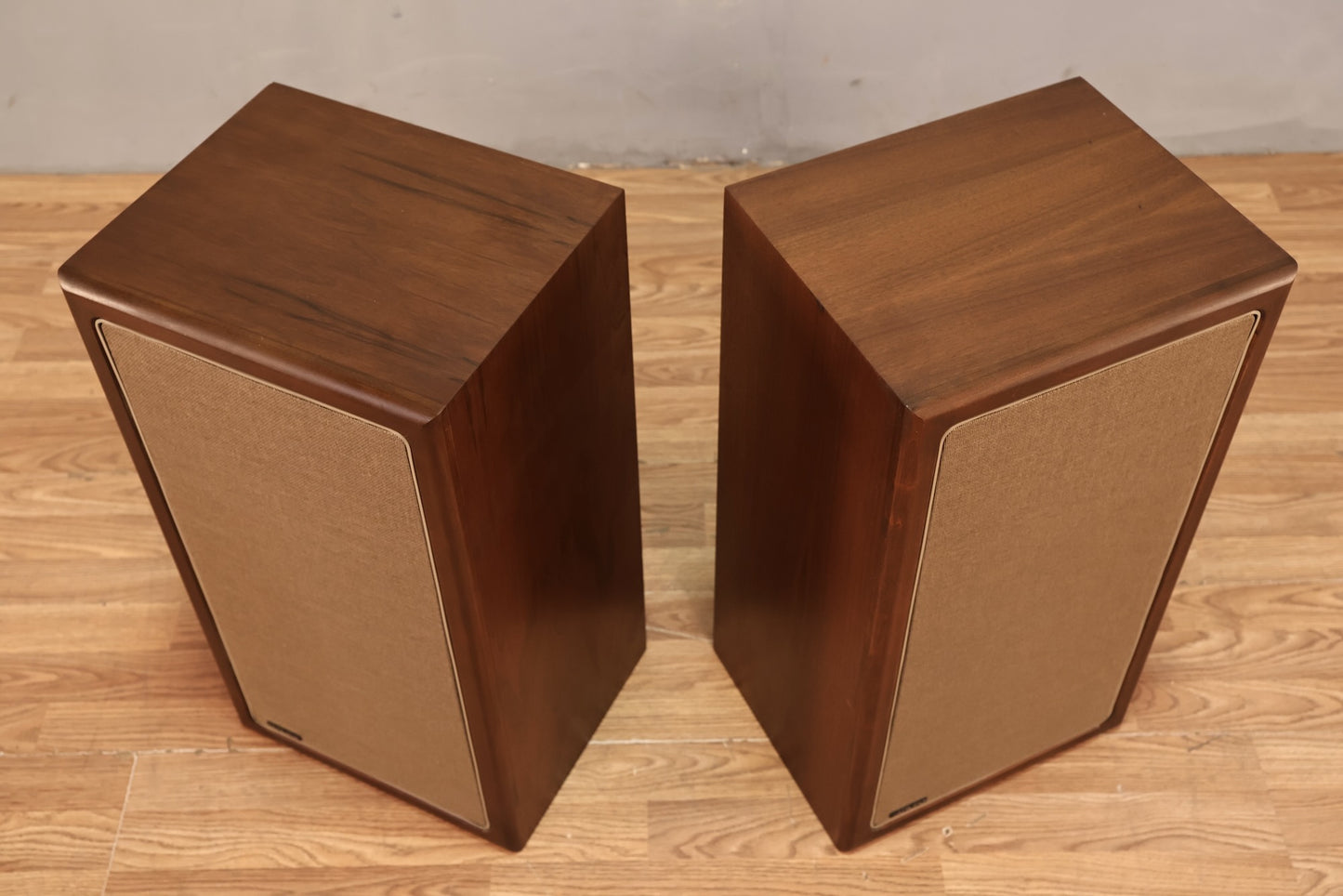 Pair of Advent Floor Speakers