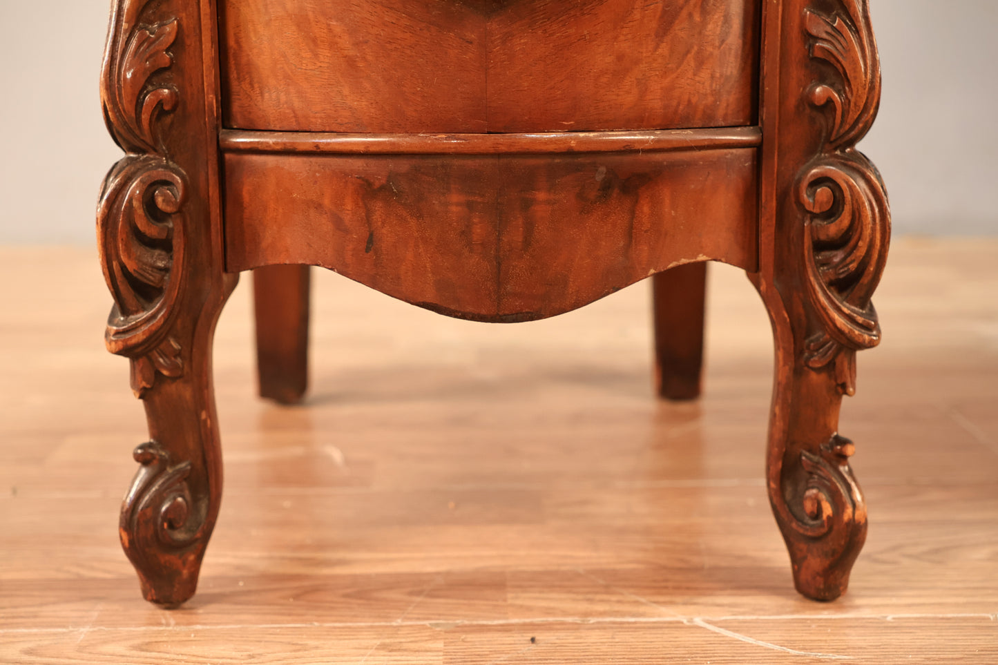 Louis XV-Style Mahogany 7-Drawer Desk - ONLINE ONLY