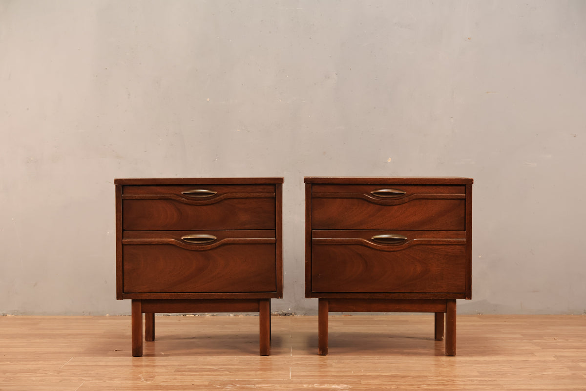 Broyhill Mid Century Walnut 2-Drawer Nightstand - ONLINE ONLY