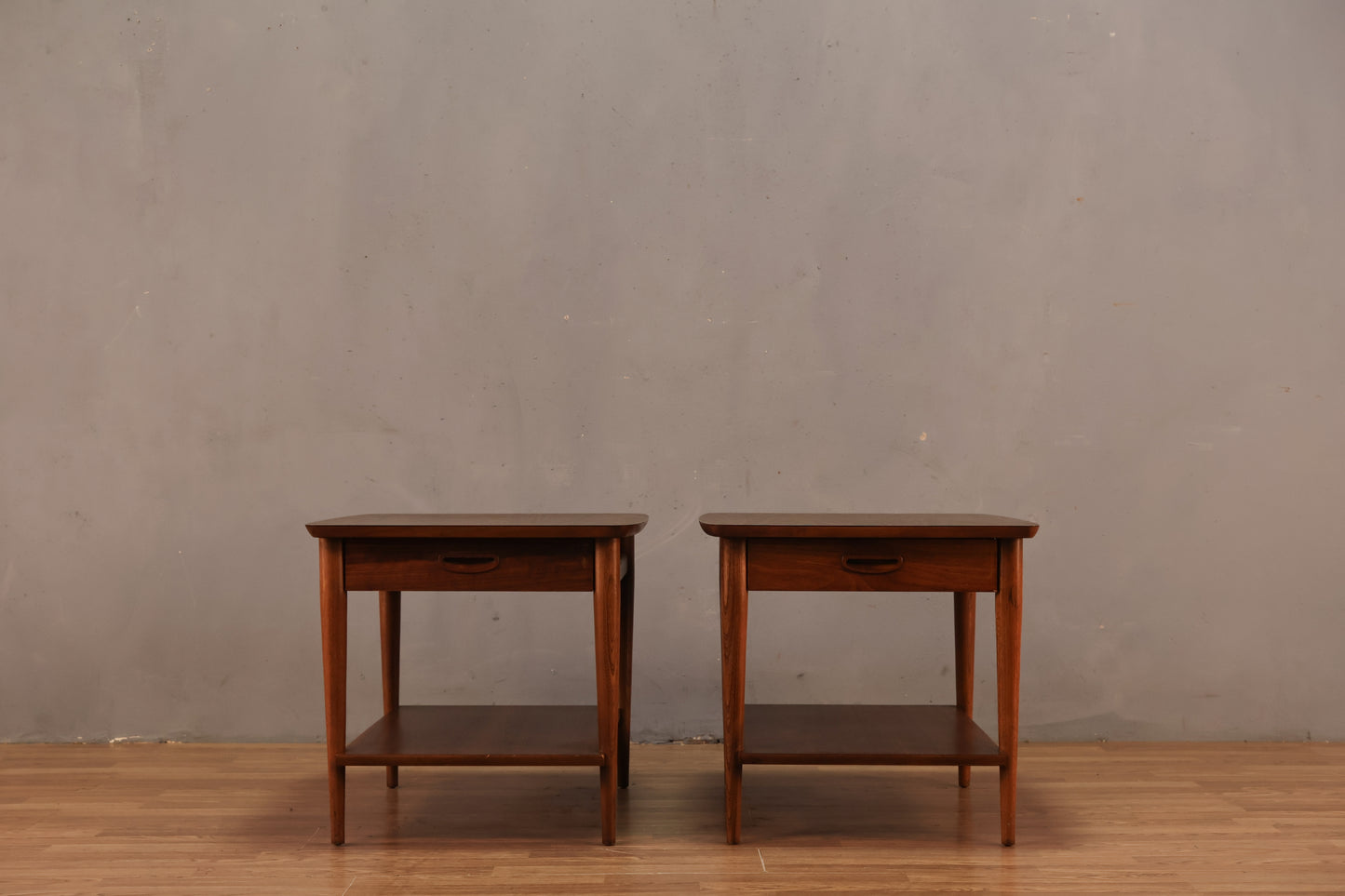 Lane Walnut & Laminate 1-Drawer End Table