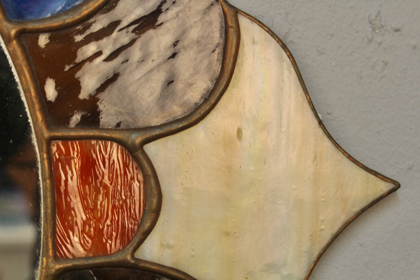 Small Stained Glass Lotus Mirror